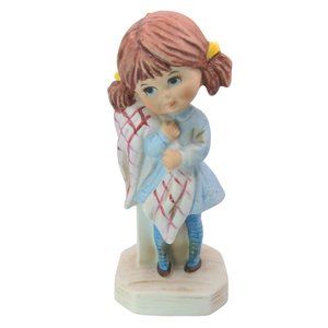 VTG 1971 Fran Mar Gorham Moppets Figurine Everybody Needs Security Blanket Girl